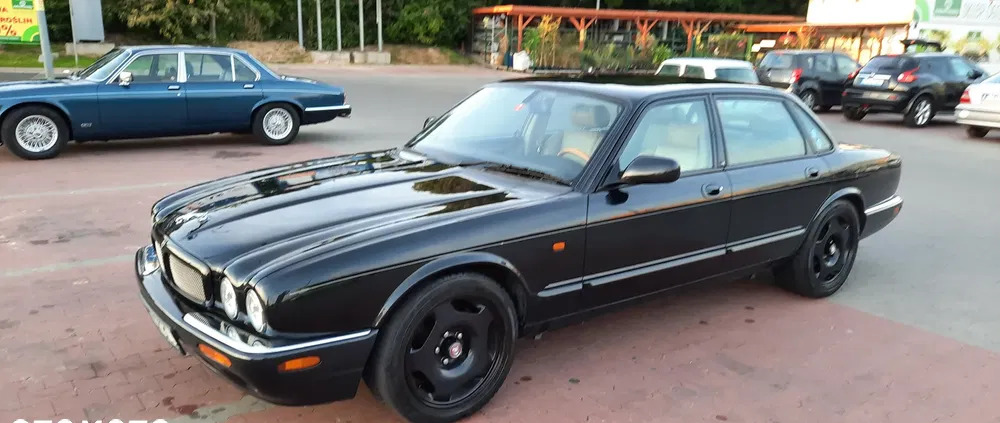 Jaguar XJR cena 34000 przebieg: 278200, rok produkcji 2000 z Lublin małe 16